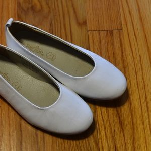 Girls Pazitos White Shoes sz 12